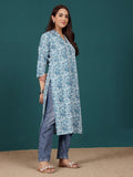 Varanga Women Paisely Printed V Neck Straight Kurta