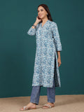 Varanga Women Paisely Printed V Neck Straight Kurta