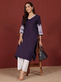 Varanga Women Floral Motif Thread Embroidered Straight Fit Kurta