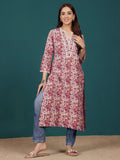 Varanga Women Paisely Printed V Neck Lace Detailed Kurta