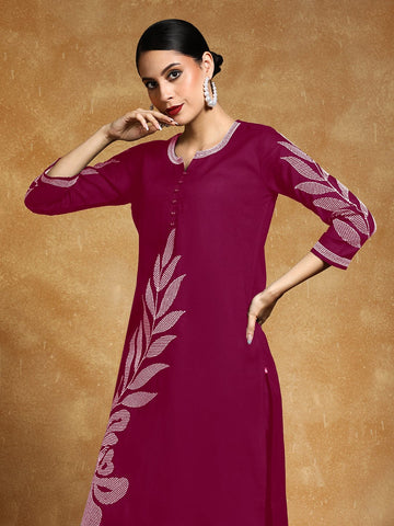 Varanga Women Thread Embroidered Floral Motif Kurta