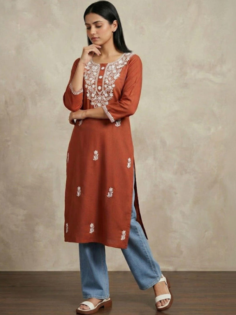 Varanga Elegant & Descriptive Lucknowi Chikan Straight-Fit Kurta