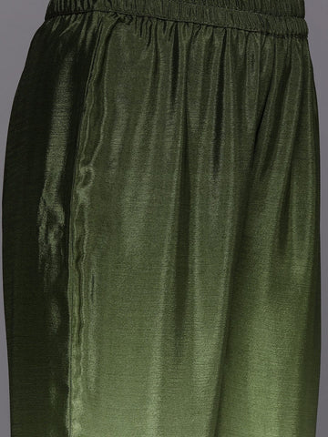 Varanga Women Mandarin Collar Placement Embroidered Kurta Paired With Tonal Bottom