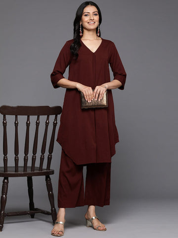 Varanga Women Maroon V Neck Kurta Set