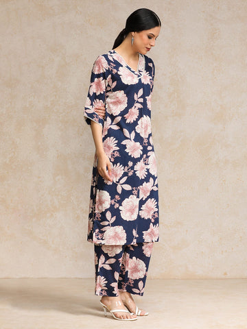 Floral Printed V Neck And Flared Sleeve Lace Detailed Straight Kurta Set.