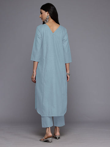 Varanga Women Grey Solid A-Line V Neck Kurta Paired with Tonal Bottom
