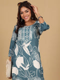 Varanga Women Round Neck Bold Print Kurta Set