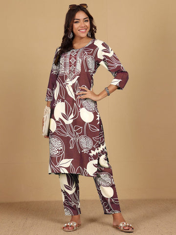 Varanga Women Round Neck Bold Print Kurta Set