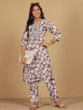 Varanga Women Thread Embroidered Yoke Floral Printed Kurta with Trouser