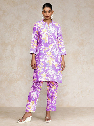 KSUT Women Abstract Printed Apple Hem Kurta with Trouser Coord Set