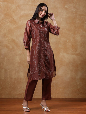 KSUT Women Bandhani Printed Regular Chanderi Silk Kurta with Trousers