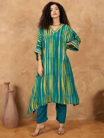 varanga Women A Vibrant 2-Piece Set Featuring A Shibori-Printed Flared Kaftan Kurta With Sequin Detailing And Solid Ankle-Length Trousers For Effortless Festive Elegance.