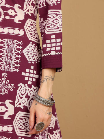 Varanga Women Printed Kurta With Pin-Tucks On Neck And Cuff With Delicate Lace Details Paired With Solid Trouders