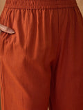 Thread embroidered panelled kurta paired with a pair solid trousers