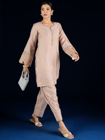 Varanga Farsi Salwar With Kurta Detailed With Peal