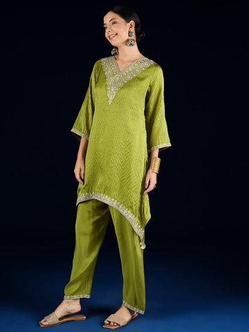Varanga C-Cut Kurta With Zari Embroidery, Paired With Ankle-Length Trousers .