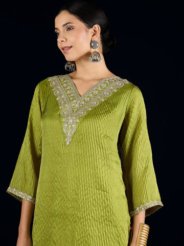 KSUT C-Cut Kurta With Zari Embroidery, Paired With Ankle-Length Trousers .