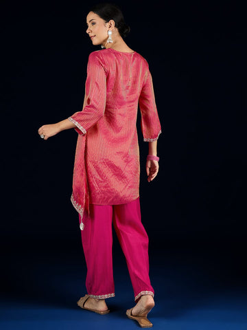 KSUT C-Cut Kurta With Zari Embroidery, Paired With Ankle-Length Trousers .
