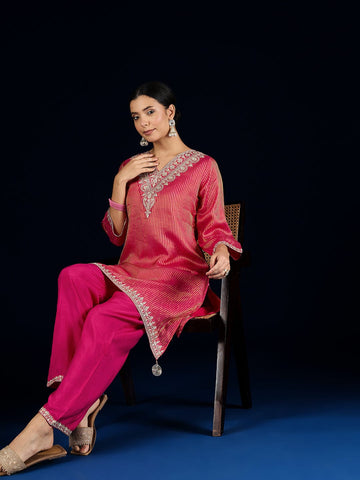 KSUT C-Cut Kurta With Zari Embroidery, Paired With Ankle-Length Trousers .