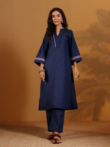 Varanga Women Blue Mandarin Collar Thread Embroidered With Pleate Deatialing Kurta Paired With Bottom