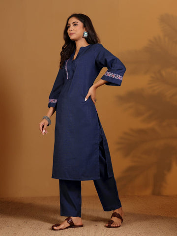 Varanga Women Blue Mandarin Collar Thread Embroidered With Pleate Deatialing Kurta Paired With Bottom