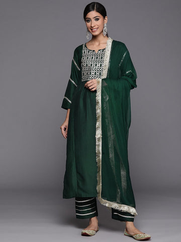 Varaanga Green Embroidered Kurta With Tonal Bottom And Tonal Chiffon Dupatta