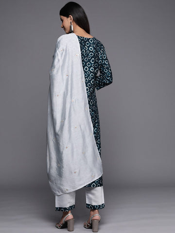 Varanga Women Blue Printed Kurta Paired With Contrast Bottom And Embroidered Dupatta