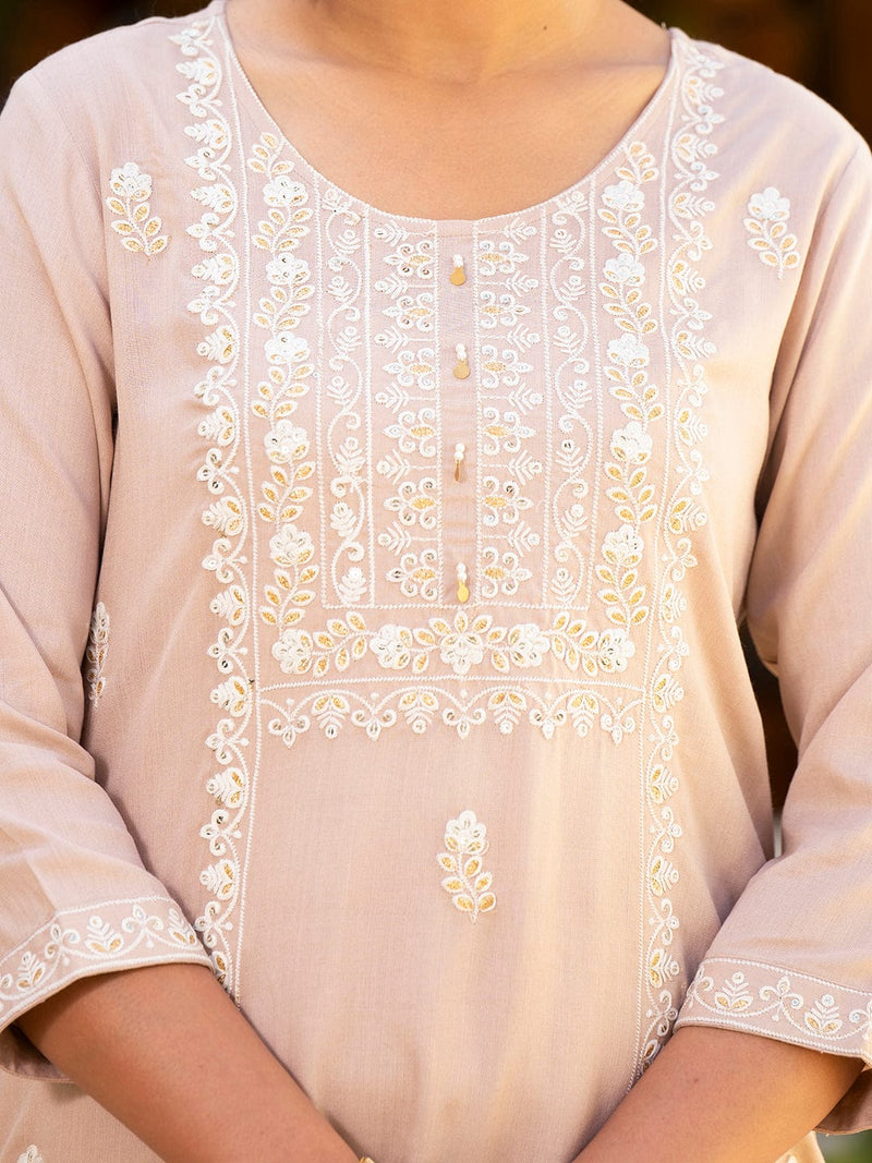 Varanga Women Peach Thread Embroidered Kurta With Tonal Bottom And Organza Dupatta