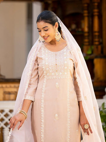 Varanga Women Peach Thread Embroidered Kurta With Tonal Bottom And Organza Dupatta