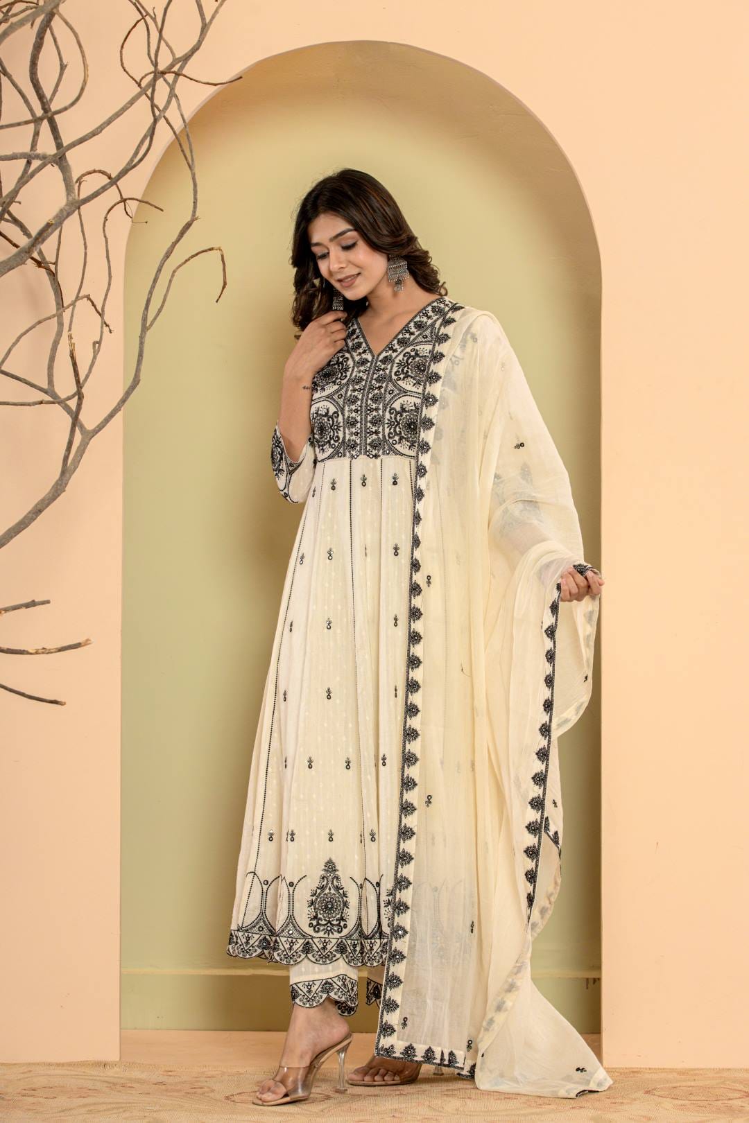 Varanga Women Thread Embroidered Anarkali Kurta Paired With Bottom And Dupatta