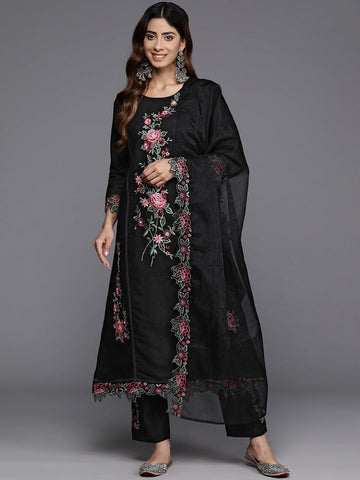 Varanga Women Black Embroidered Scallop Kurta Paired With Bottom And Dupatta