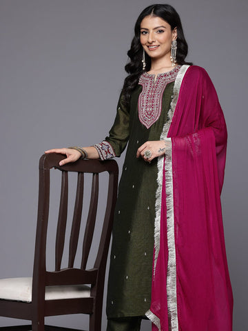 Varanga Women Green Zari Embroidered Kurta Paired With Bottom And Dupatta