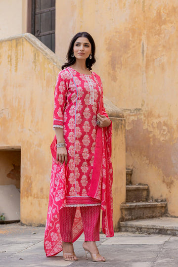 Varanga Women Pink Round Neck Straight Kurta With Bottom And Dupatta