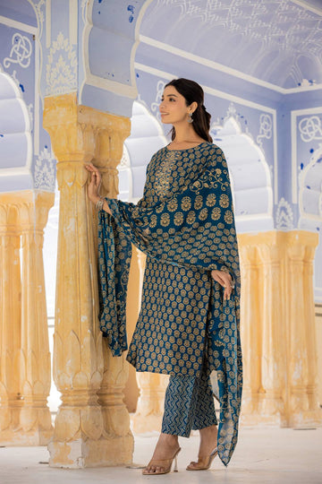 Varanga Women Printed Blue Round Neck Kurta With Printed Bottom And Dupatta