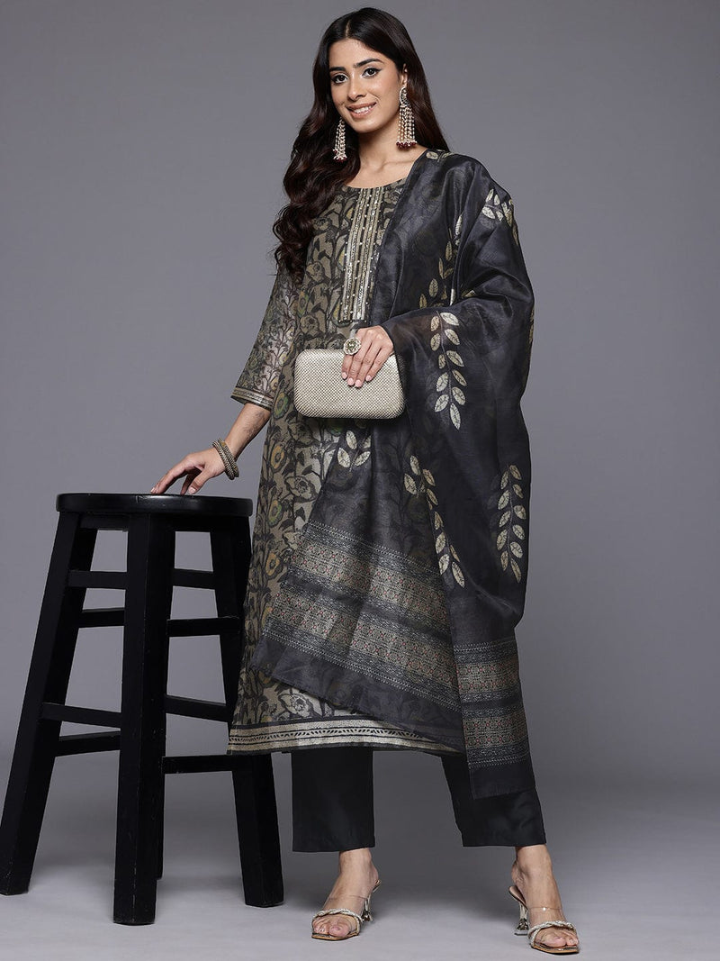 Varanga Women Grey Floral Printed Round Neck Straight Kurta Paired With Bottom And Printed Dupatta.