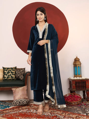 Varanga Women Zari Lace Detailed Velvet Kurta With Trouser And Dupatta.