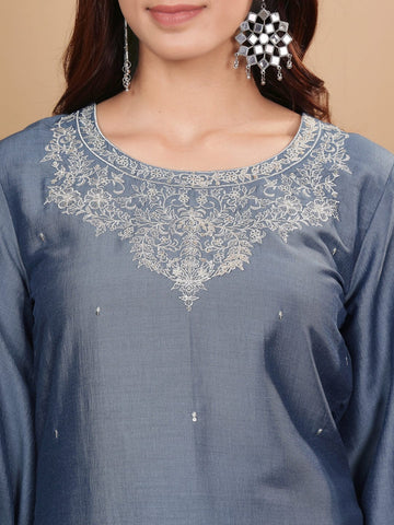 Varanga Women Grey Embroidered Straight Kurta With Bottom And Dupatta