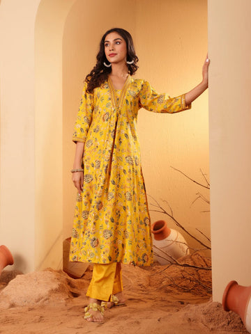 Varanga Women Yellow Floral Printed Sequinned Embroidered Kurta With Trouser & Dupatta