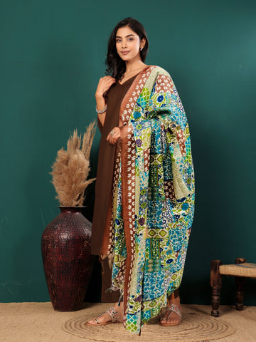 Varanga Women V Neck Straight Kurta With Pants & Dupatta