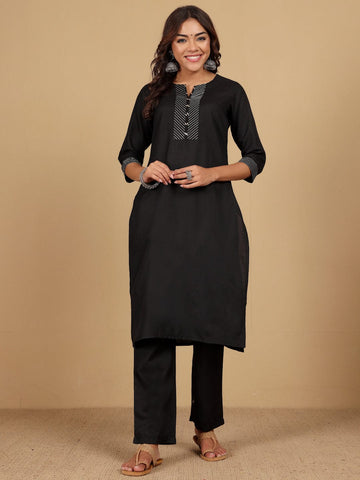 Varanga Women Thread Embroidered Yoke Kurta With Trouser & Jacquard Dupatta
