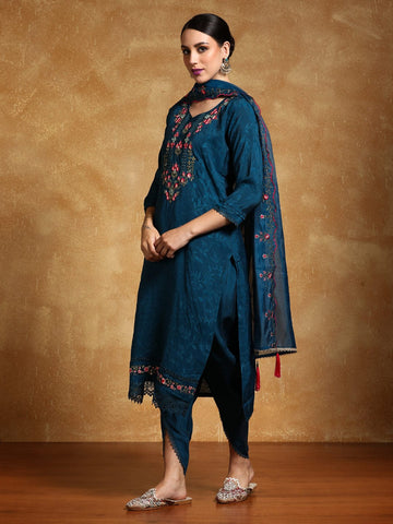 Varanga Women Floral Motif Thread Embroidered Yoke Kurta with Trouser & Dupatta