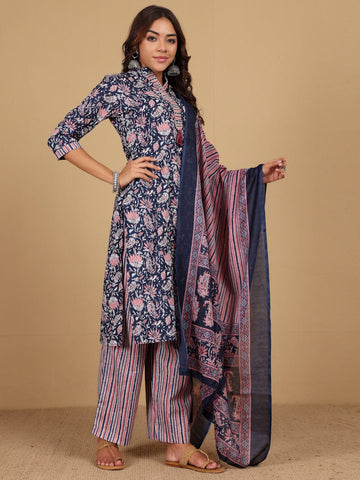 Varanga Women Ethnic Floral Printed Mandarin Collar Kurta With Stripper Trouser & Dupatta