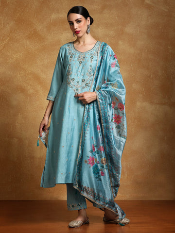Varanga Women Floral Heavy Zari Embroidered Kurta with Trouser & Dupatta