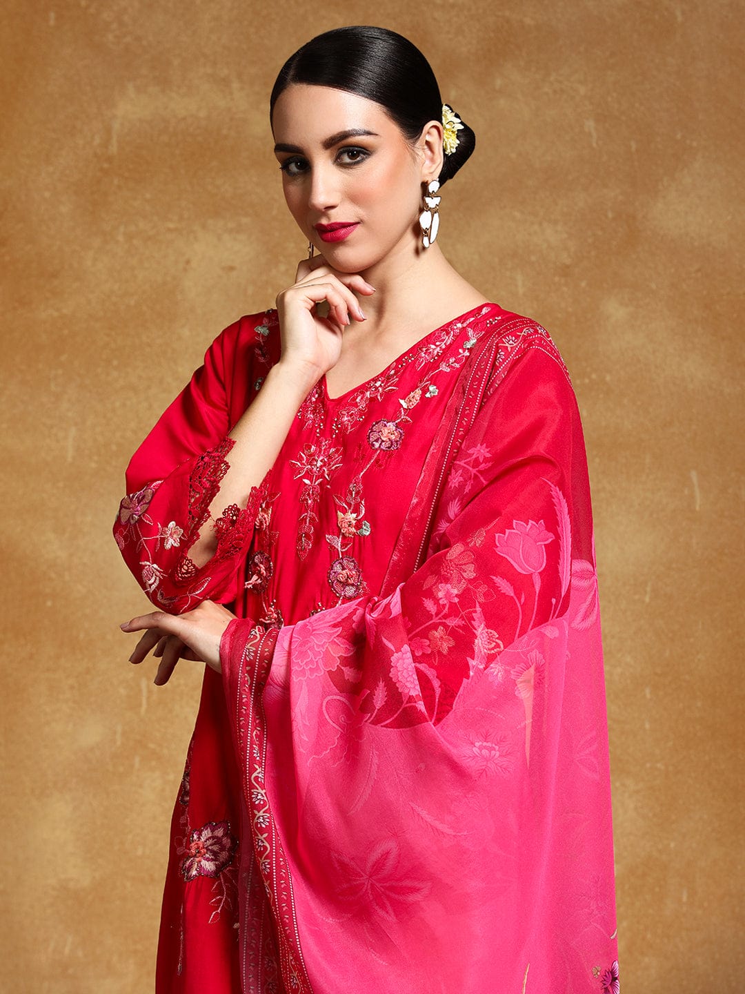 Varanga Women Floral Heavy Thread Embroidered Schffili Hem Kurta with Trouser & Dupatta
