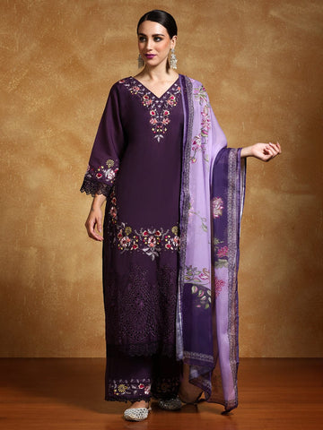 Varanga Women Floral Heavy Thread Embroidered Schffili Hem Kurta with Trouser & Dupatta