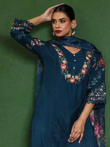 Varanga Women Floral Heavy Thread Embroidered Schffili Hem Kurta With Trouser & Dupatta