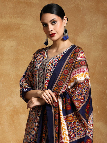 Varanga Women-Zari Detailed Ethnic Floral Printed Kurta With Trouser & Dupatta