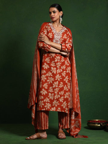 Varanga Women Floral Printed V Neck Kurta With Trouser & Dupatta