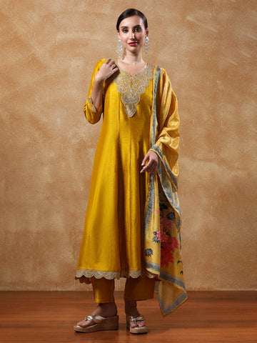 Varanga Women Yoke Design Regular Kurta with Trousers & with Dupatta