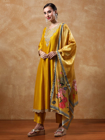Varanga Women Yoke Design Regular Kurta with Trousers & with Dupatta